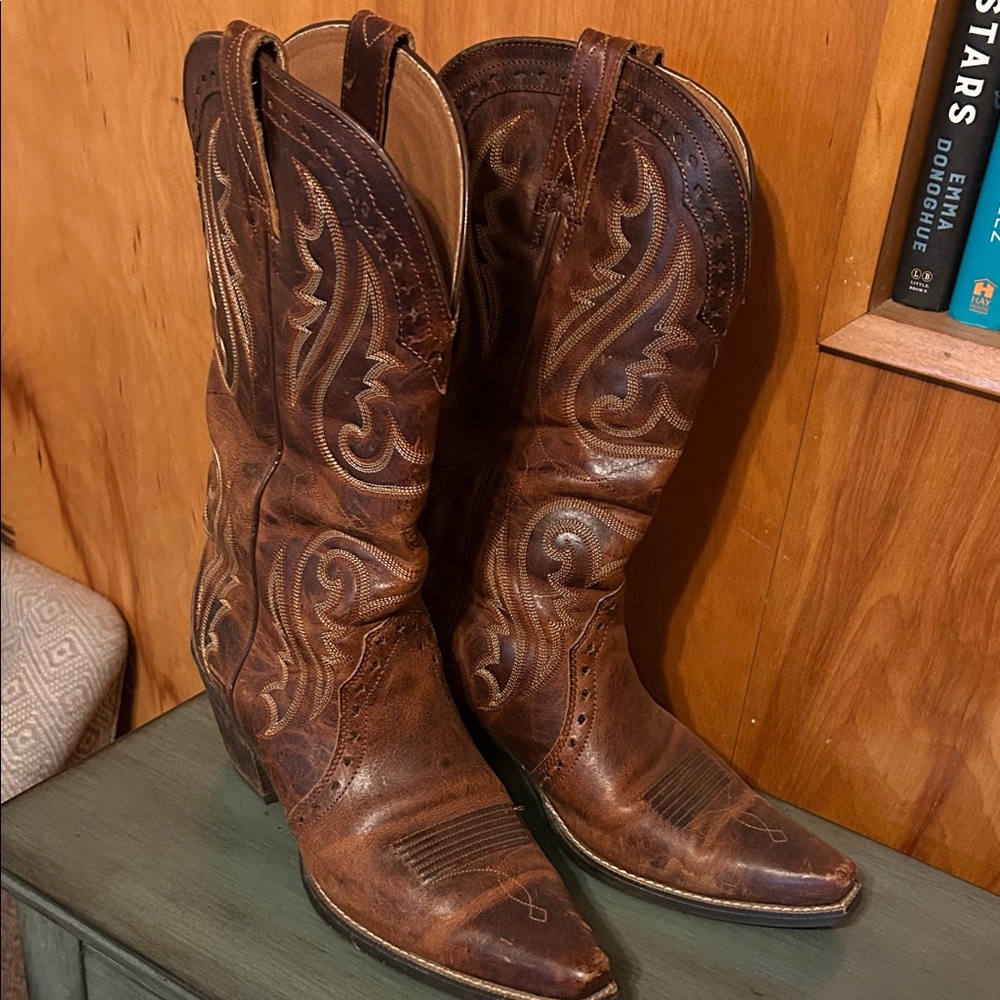 Ariat Brown Western Boots